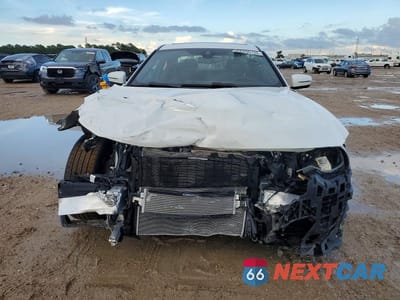 Piąte zdjęcie samochodu w środku: 2026 BMW 230XI VIN:3MW33CM02T8G28665 - miniatura