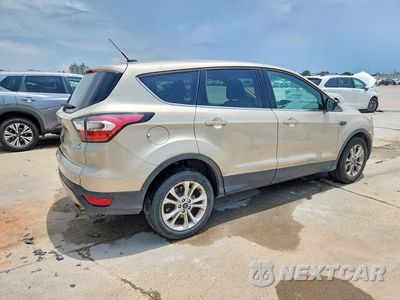 Trzecie zdjęcie samochodu z tyłu: 2017 FORD ESCAPE SE VIN:1FMCU0GD3HUC18766 - miniatura
