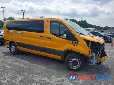 Czwarte zdjęcie samochodu z boku: 2024 FORD TRANSIT T-350 VIN:1FBAX2Y84RKA85534 - miniatura