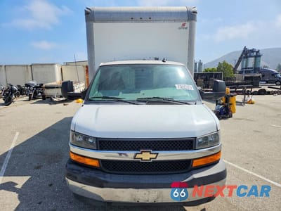 Piąte zdjęcie samochodu w środku: 2020 CHEVROLET EXPRESS G3500 VIN:1HA3GTCG5LN001649 - miniatura