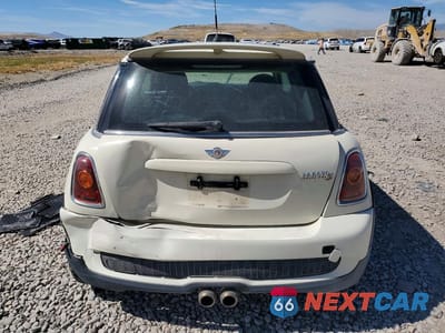 Zdjęcie 6 z 12 samochodu: 2009 MINI COOPER S VIN:WMWMF735X9TW85956 - miniatura