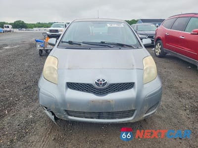 Piąte zdjęcie samochodu w środku: 2010 TOYOTA YARIS BASE VIN:JTDKT4K31A5319815 - miniatura