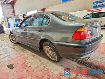 Drugie zdjęcie samochodu z przodu: 2001 BMW 330 I VIN:WBAAV53471FJ63290 - miniatura