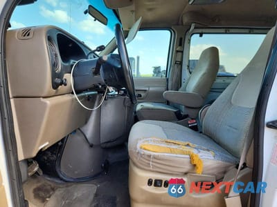 Zdjęcie 7 z 13 samochodu: 1999 FORD ECONOLINE E350 SUPER DUTY WAGON VIN:1FBSS31F5XHB20724 - miniatura