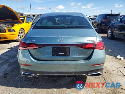 Zdjęcie 6 z 13 samochodu: 2026 MERCEDES-BENZ E 350 4MATIC VIN:W1KLF4HB3TA230242 - miniatura