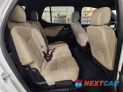 Zdjęcie 11 z 13 samochodu: 2024 CHEVROLET TRAVERSE LIMITED LS VIN:1GNETTKW8RJ139680 - miniatura