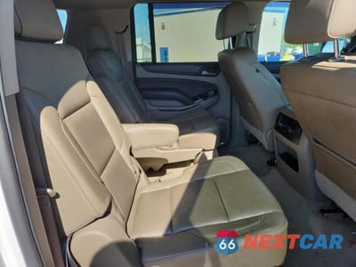Zdjęcie 11 z 13 samochodu: 2016 CHEVROLET SUBURBAN C1500 LT VIN:1GNSCHKC0GR166912 - miniatura