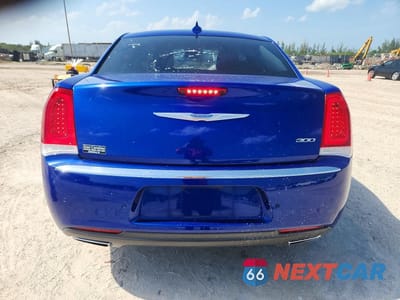 Zdjęcie 6 z 13 samochodu: 2018 CHRYSLER 300 LIMITED VIN:2C3CCAEG2JH263995 - miniatura