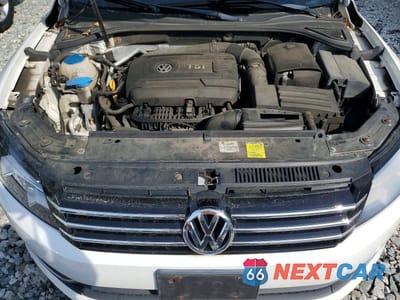 Zdjęcie 11 z 12 samochodu: 2015 VOLKSWAGEN PASSAT S VIN:1VWAT7A3XFC075547 - miniatura