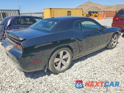 Trzecie zdjęcie samochodu z tyłu: 2010 DODGE CHALLENGER SRT-8 VIN:2B3CJ7DW6AH161338 - miniatura