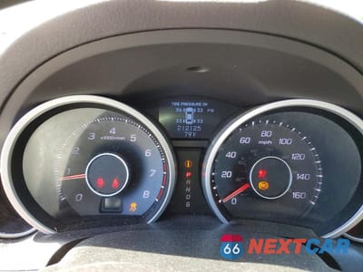Zdjęcie 9 z 13 samochodu: 2010 ACURA TL VIN:19UUA9F57AA001715 - miniatura
