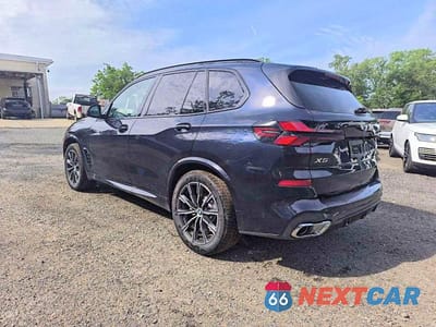 Drugie zdjęcie samochodu z przodu: 2026 BMW X5 XDRIVE50E VIN:5UX43EU01T9339655 - miniatura