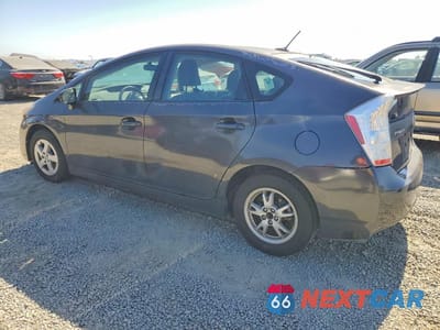 Drugie zdjęcie samochodu z przodu: 2011 TOYOTA PRIUS THREE VIN:JTDKN3DU3B0271484 - miniatura