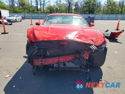 Piąte zdjęcie samochodu w środku: 2015 FORD MUSTANG VIN:1FA6P8TH4F5324396 - miniatura
