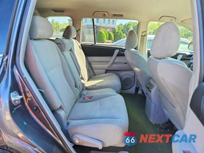 Zdjęcie 11 z 14 samochodu: 2013 TOYOTA HIGHLANDER PLUS VIN:5TDBK3EH8DS197361 - miniatura