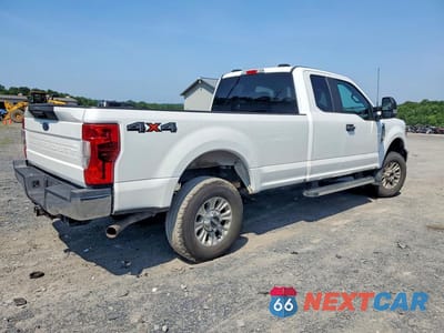 Trzecie zdjęcie samochodu z tyłu: 2022 FORD F350 SUPER DUTY VIN:1FT8X3BN3NEF01306 - miniatura