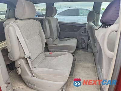 Zdjęcie 10 z 13 samochodu: 2004 TOYOTA SIENNA XLE 7 PASSENGER VIN:5TDZA22C64S094041 - miniatura