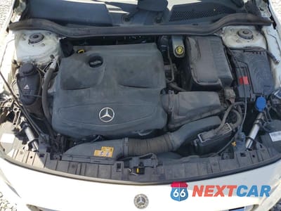 Zdjęcie 11 z 12 samochodu: 2018 MERCEDES-BENZ GLA 250 VIN:WDCTG4EB2JJ433819 - miniatura