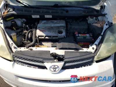 Zdjęcie 12 z 13 samochodu: 2004 TOYOTA SIENNA LE 8 PASSENGER VIN:5TDZA23C44S072232 - miniatura