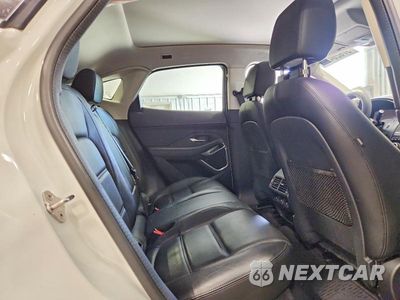Zdjęcie 11 z 13 samochodu: 2020 JAGUAR E-PACE SE VIN:SADFP2FX2L1010070 - miniatura