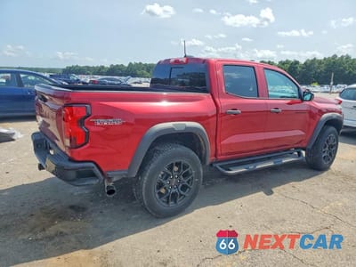 Trzecie zdjęcie samochodu z tyłu: 2023 CHEVROLET COLORADO TRAIL BOSS VIN:1GCPTEEK5P1173868 - miniatura