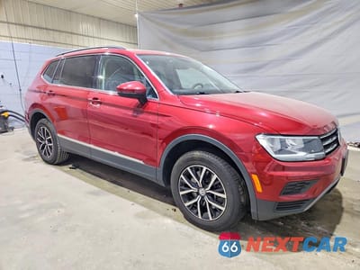 Czwarte zdjęcie samochodu z boku: 2021 VOLKSWAGEN TIGUAN SE VIN:3VV2B7AX2MM040432 - miniatura