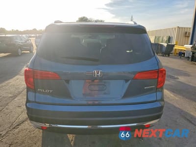Zdjęcie 6 z 13 samochodu: 2017 HONDA PILOT TOURING VIN:5FNYF5H96HB019120 - miniatura