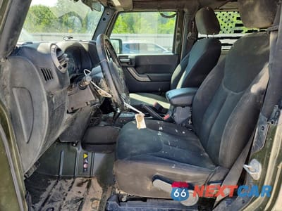 Zdjęcie 7 z 13 samochodu: 2016 JEEP WRANGLER SPORT VIN:1C4AJWAG8GL137258 - miniatura