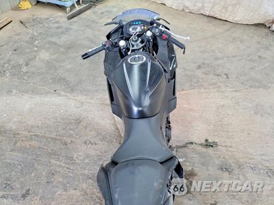 Zdjęcie 6 z 9 samochodu: 2026 KAWASAKI EX500 VIN:ML5EXGG13TDAA0038 - miniatura