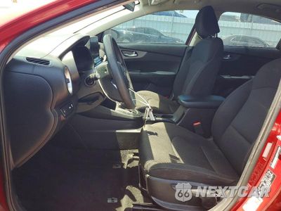 Zdjęcie 7 z 12 samochodu: 2021 KIA FORTE LXS VIN:3KPF24AD1ME374823 - miniatura