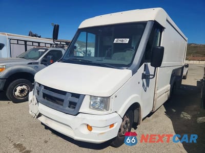 2015 ISUZU NPR JALB4T177F7W00443 - główne zdjęcie licytacji z USA - miniatura