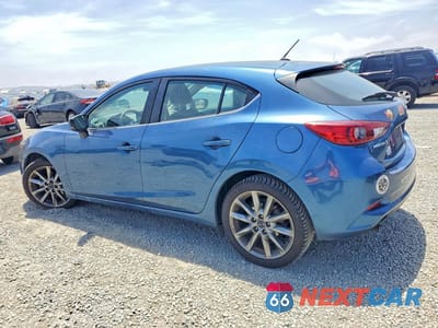 Drugie zdjęcie samochodu z przodu: 2018 MAZDA 3 TOURING VIN:3MZBN1L30JM176578 - miniatura
