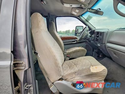 Zdjęcie 7 z 12 samochodu: 2002 FORD F350 SRW SUPER DUTY VIN:1FTSW31F62EB47201 - miniatura