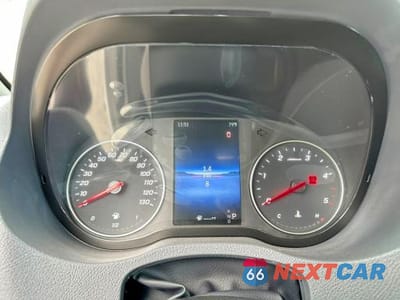 Piąte zdjęcie samochodu w środku: 2025 MERCEDES-BENZ SPRINTER 4500 VIN:W1X9N33Y1SN355924 - miniatura