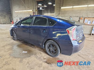Drugie zdjęcie samochodu z przodu: 2014 TOYOTA PRIUS TWO VIN:JTDKN3DU1E1752140 - miniatura