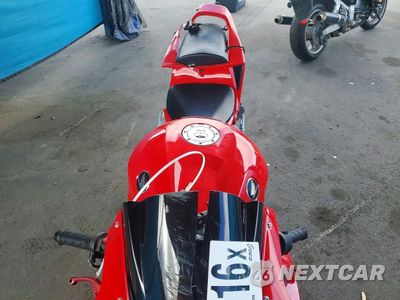 Piąte zdjęcie samochodu w środku: 2014 HONDA CBR600 RR VIN:JH2PC401XEK700083 - miniatura