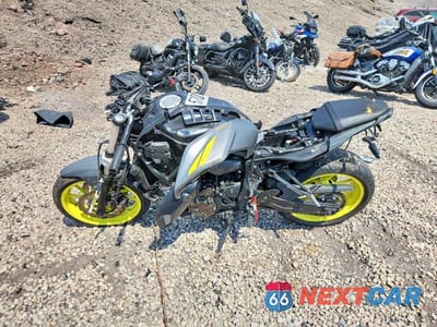 Trzecie zdjęcie samochodu z tyłu: 2019 YAMAHA MT07 VIN:JYARM27EXKA003778 - miniatura