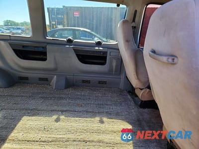 Zdjęcie 11 z 13 samochodu: 1998 FORD ECONOLINE E350 SUPER DUTY VIN:1FBSS31S1WHB70788 - miniatura