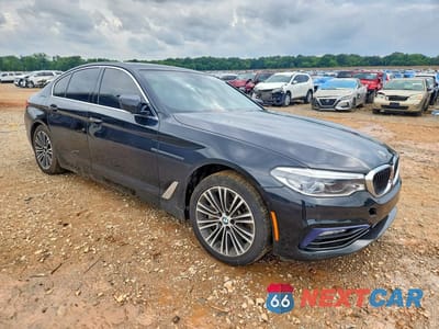 Czwarte zdjęcie samochodu z boku: 2017 BMW 540 XI VIN:WBAJE7C38HG889988 - miniatura