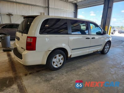 Trzecie zdjęcie samochodu z tyłu: 2010 DODGE GRAND CARAVAN C VIN:2D4CN1AE4AR352247 - miniatura