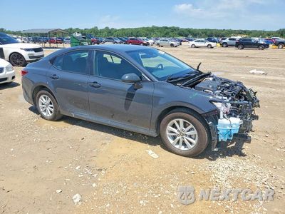 Czwarte zdjęcie samochodu z boku: 2026 TOYOTA CAMRY LE VIN:4T1DAACKXTU298325 - miniatura