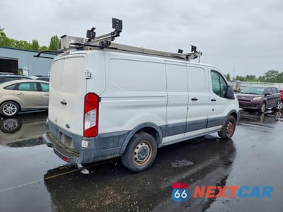 Trzecie zdjęcie samochodu z tyłu: 2017 FORD TRANSIT 150 DELIVERY VAN VIN:1FTYE1ZM9HKA81628 - miniatura