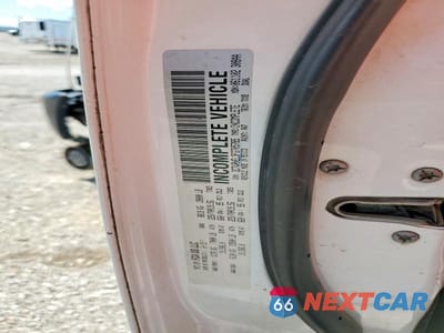 Zdjęcie 12 z 12 samochodu: 2015 RAM 5500 VIN:3C7WRNEL3FG705785 - miniatura