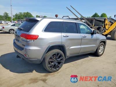 Trzecie zdjęcie samochodu z tyłu: 2015 JEEP GRAND CHEROKEE LAREDO VIN:1C4RJFAG5FC158232 - miniatura