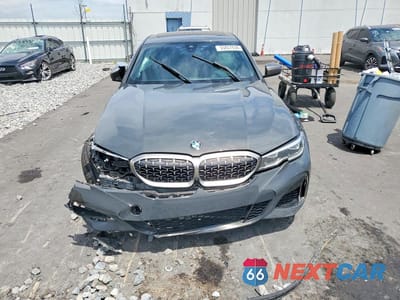 Piąte zdjęcie samochodu w środku: 2020 BMW M340I VIN:WBA5U7C00LFH12184 - miniatura