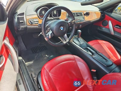 Zdjęcie 8 z 12 samochodu: 2007 BMW Z4 3.0SI VIN:4USBU53577LX02580 - miniatura