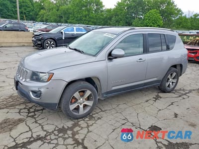 2016 JEEP COMPASS LATITUDE 1C4NJDEB2GD581735 - główne zdjęcie licytacji z USA - miniatura