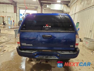 Zdjęcie 6 z 12 samochodu: 2015 TOYOTA TACOMA V6 VIN:5TFUU4EN1FX125624 - miniatura