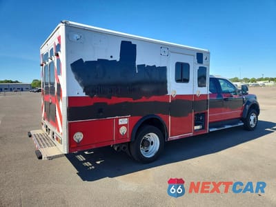 Trzecie zdjęcie samochodu z tyłu: 2017 FORD F550 SUPER DUTY VIN:1FD0X5HT2HED73073 - miniatura