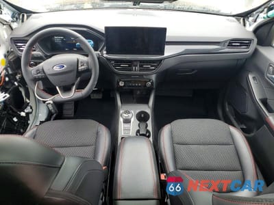 Zdjęcie 8 z 13 samochodu: 2025 FORD ESCAPE ST LINE SELECT VIN:1FMCU9NZ1SUB12519 - miniatura